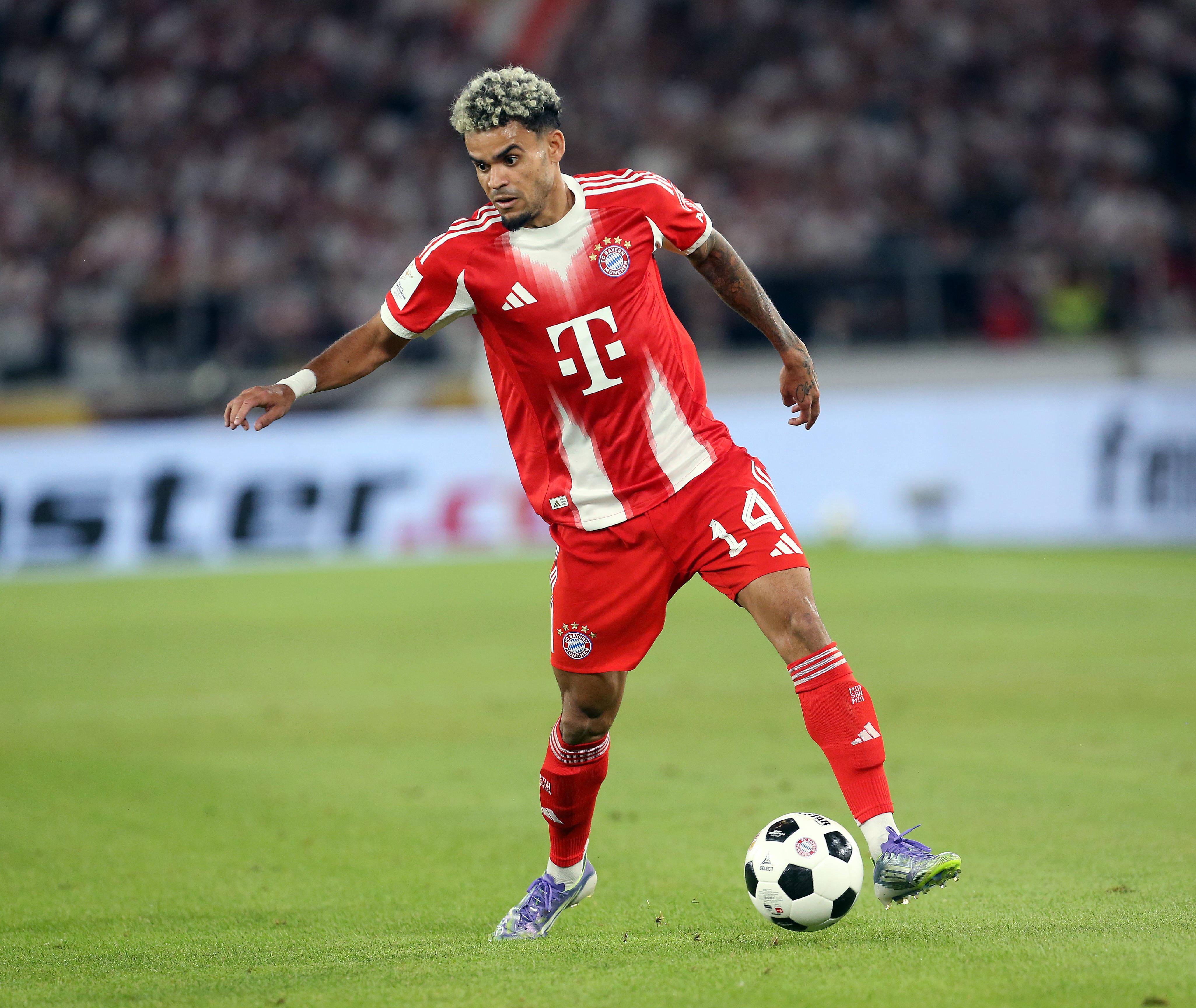 pg电子-无缝衔接！加盟拜仁后，路易斯-迪亚斯4场比赛已直接参与5球